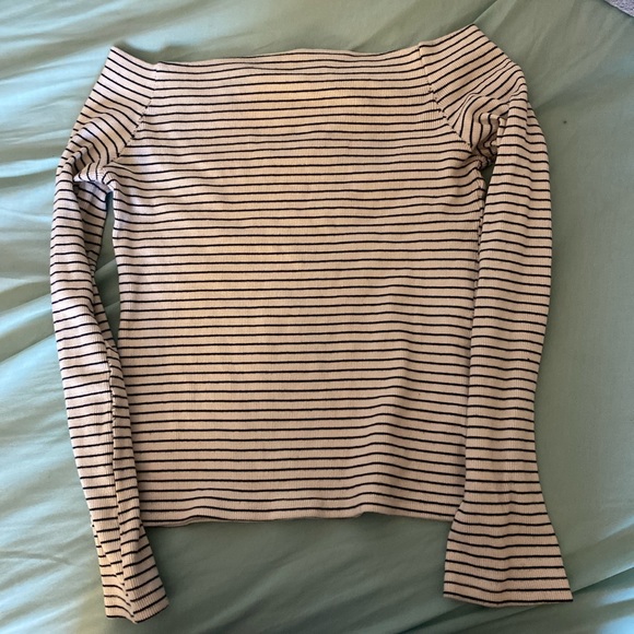 B&white striped top, slightly off the shoulder - Picture 3 of 4
